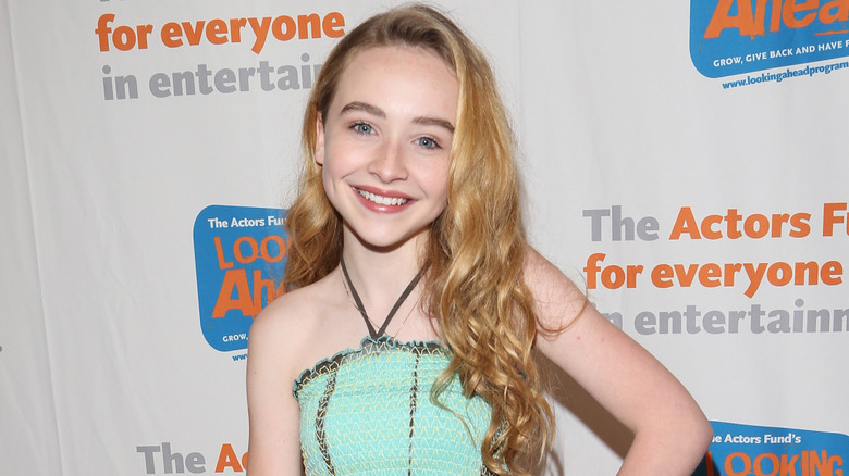 Miała zaledwie 14 lat, gdy podpisała pierwszy kontrakt. Początki kariery Sabriny  w Hollywood Records