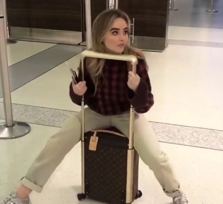 Sabrina: Na Mikrofonie